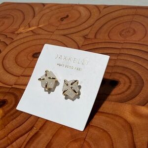 JAXKELLY White Druzy Stud Earrings